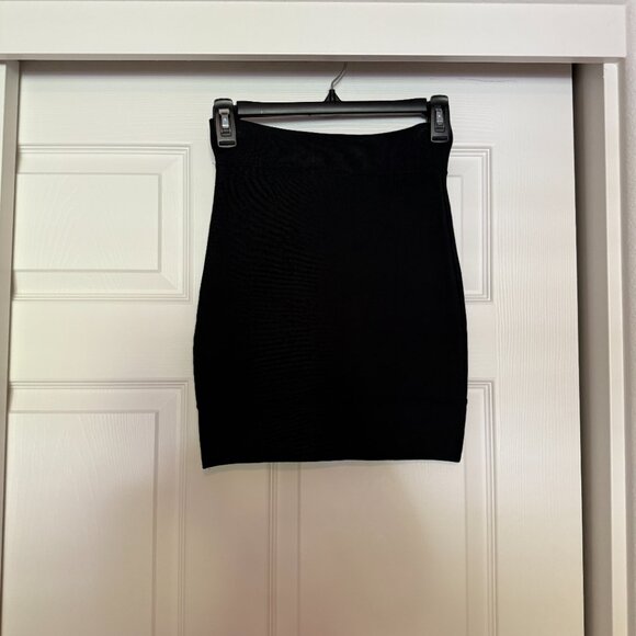 BCBGMaxazria 'Sylvie' Black Bodycon Bandage Power Mini Skirt Size XS - Picture 7 of 8